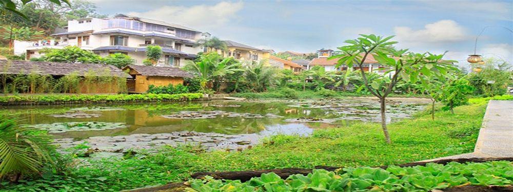 Hotel Lotus בנדונג מראה חיצוני תמונה