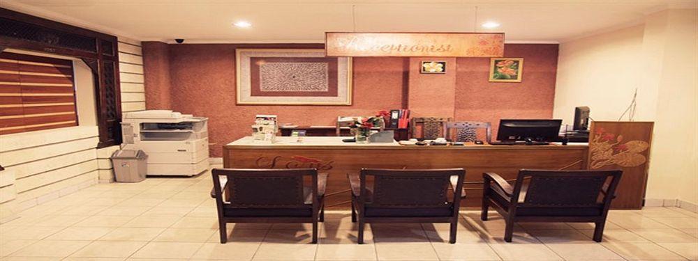 Hotel Lotus בנדונג מראה חיצוני תמונה