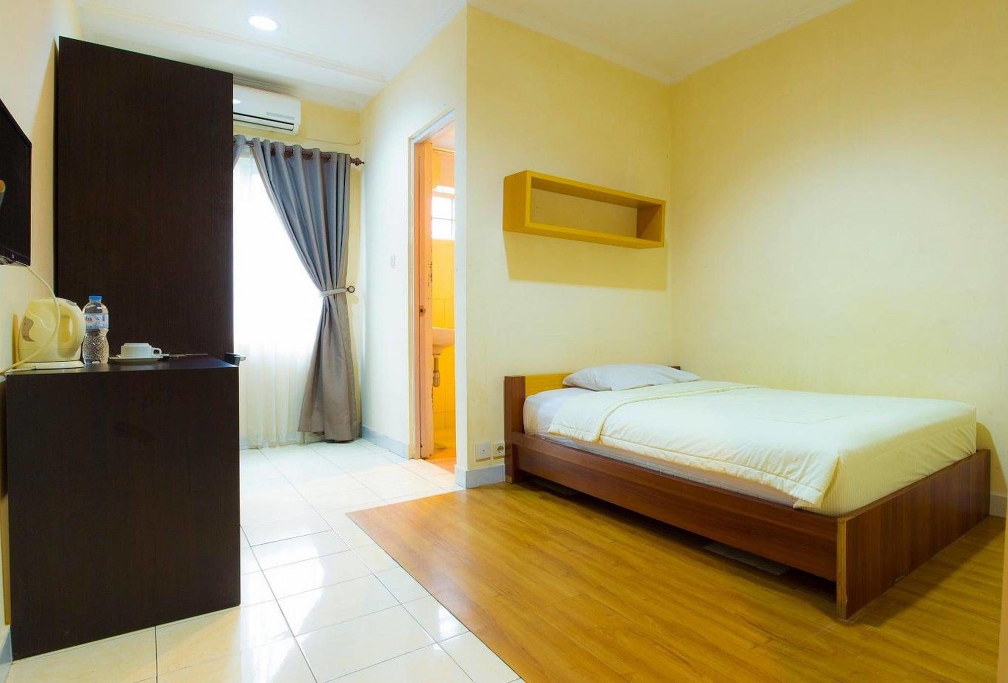 Hotel Lotus בנדונג מראה חיצוני תמונה