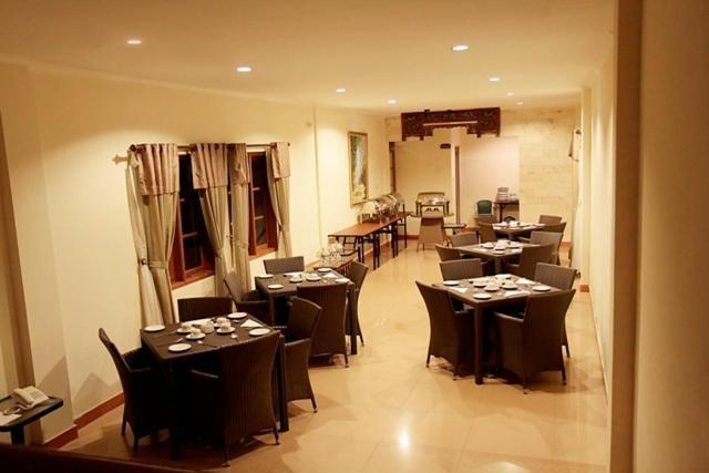 Hotel Lotus בנדונג מראה חיצוני תמונה