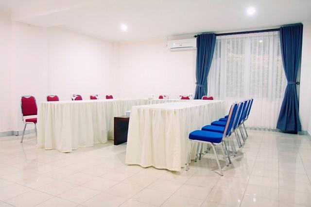 Hotel Lotus בנדונג מראה חיצוני תמונה