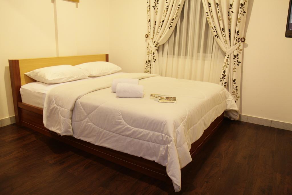 Hotel Lotus בנדונג חדר תמונה